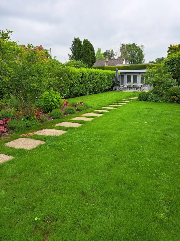 Lawn Renovation Companies Cirencester